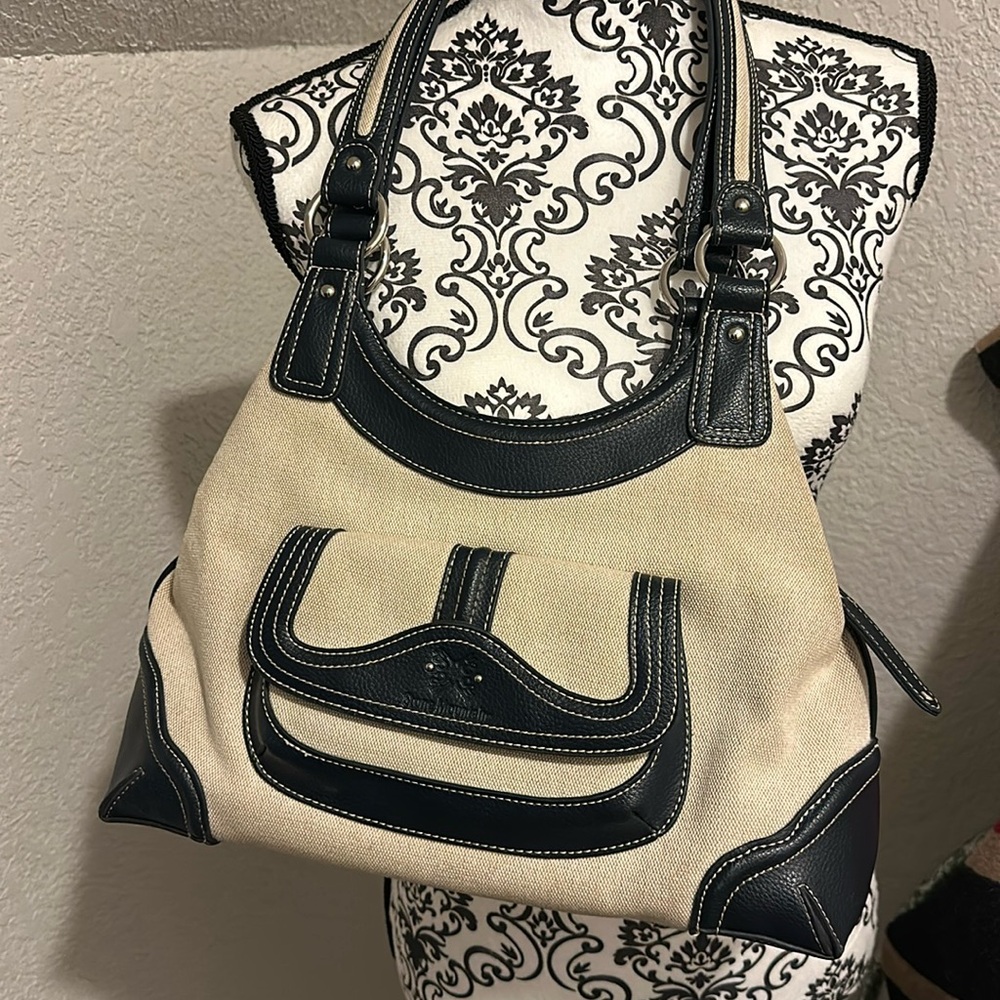 Stone Mountain Accessories Beige and Black Canvas Shoulder Bag